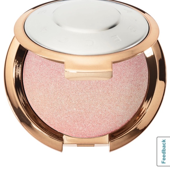 COPY - Becca Light Chaser Highlighter in Rose Quartz - Picture 2 of 5